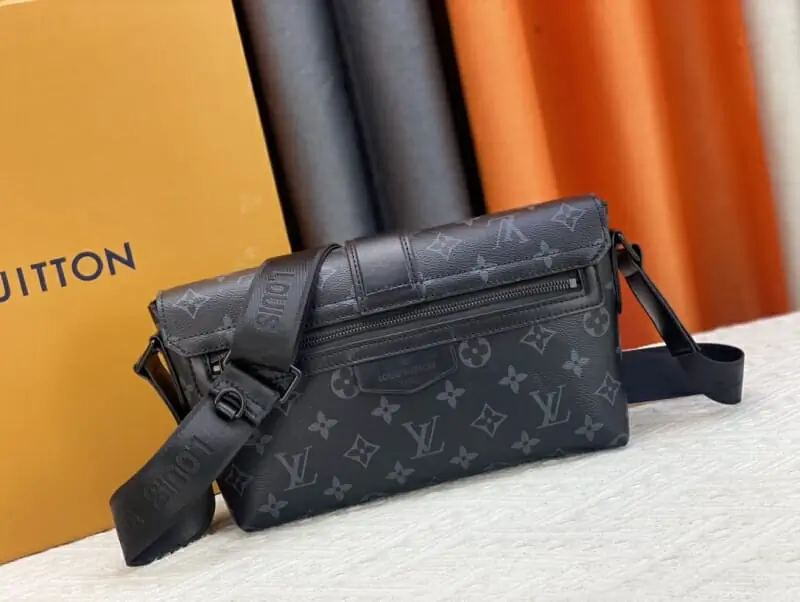 louis vuitton aaa homme mini sac a main s_11706123